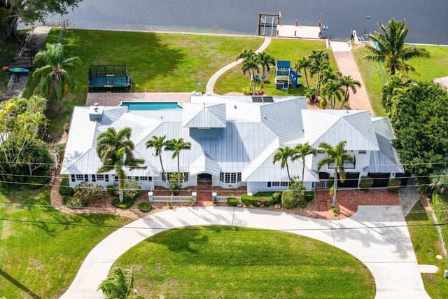 3815 S LAKE Drive, Boynton Beach FL 33435 - Boynton Beach, FL - Photo 2