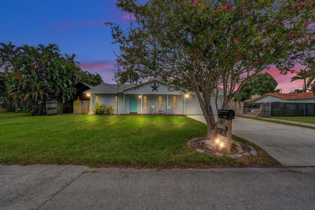 4321 SW 73RD Terrace, Davie FL 33314 - Davie, FL - Photo 2