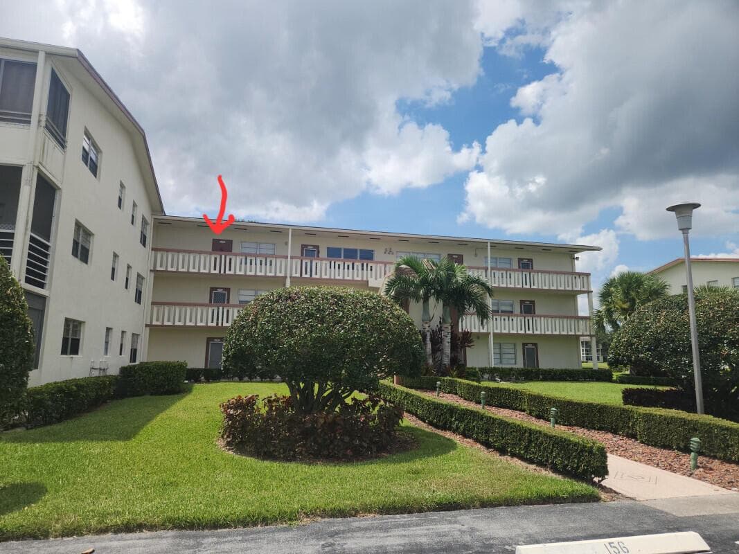 158 Preston Way, Boca Raton FL 33434
