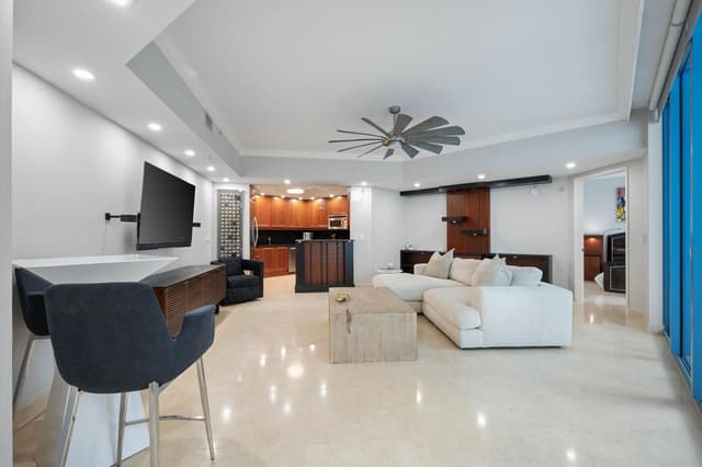 333 Las Olas Way Unit 405, Fort Lauderdale FL 33301 - Fort Lauderdale, FL - Photo 5
