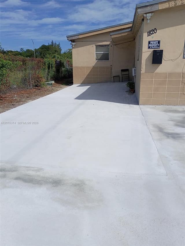 1815 Ali Baba Ave, Opa-Locka FL 33054 - Opa-Locka, FL - Photo 2