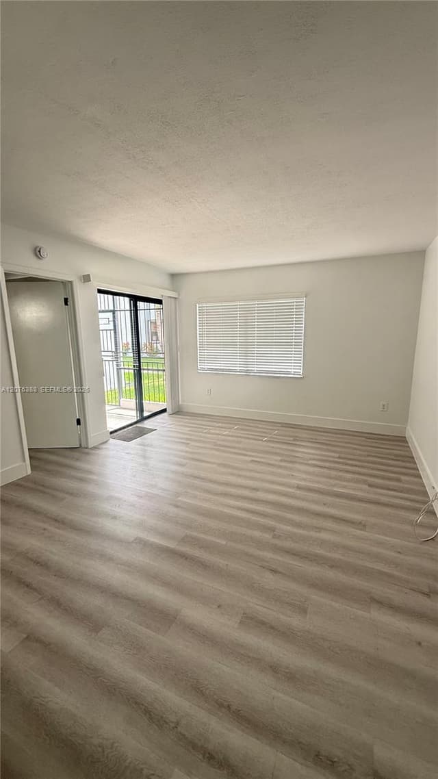 2750 W 63rd Pl # 24, Hialeah FL 33016 - Hialeah, FL - Photo 4