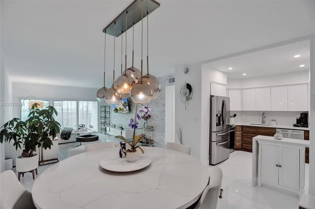500 Bayview Dr # 1924, Sunny Isles Beach FL 33160 - Sunny Isles Beach, FL - Photo 4