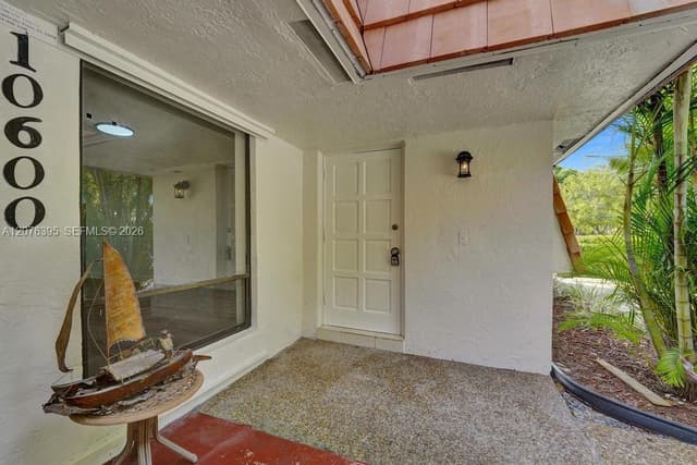 10600 NW 45th St, Coral Springs FL 33065 - Coral Springs, FL - Photo 4