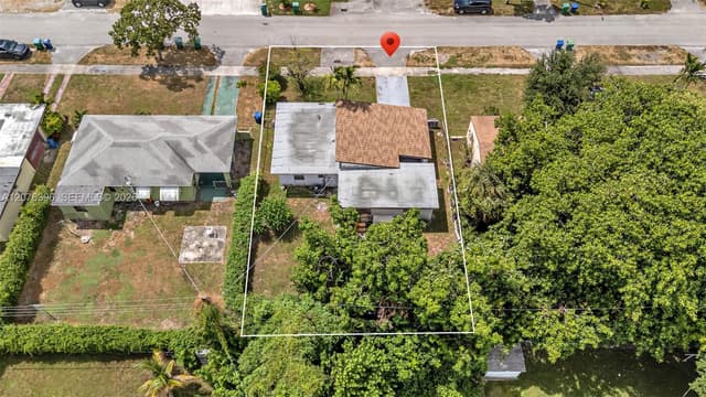 835 NW 84th St, Miami FL 33150 - Miami, FL - Photo 4