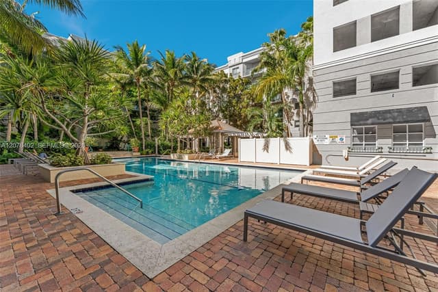 6001 SW 70th St # 512, South Miami FL 33143 - South Miami, FL - Photo 2