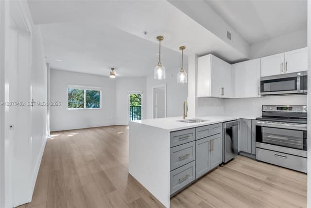 6001 SW 70th St # 512, South Miami FL 33143 - South Miami, FL - Photo 5