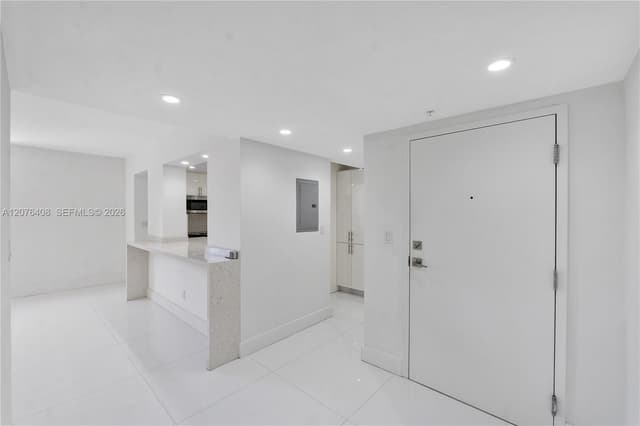 90 Edgewater Dr # 104, Coral Gables FL 33133 - Coral Gables, FL - Photo 5