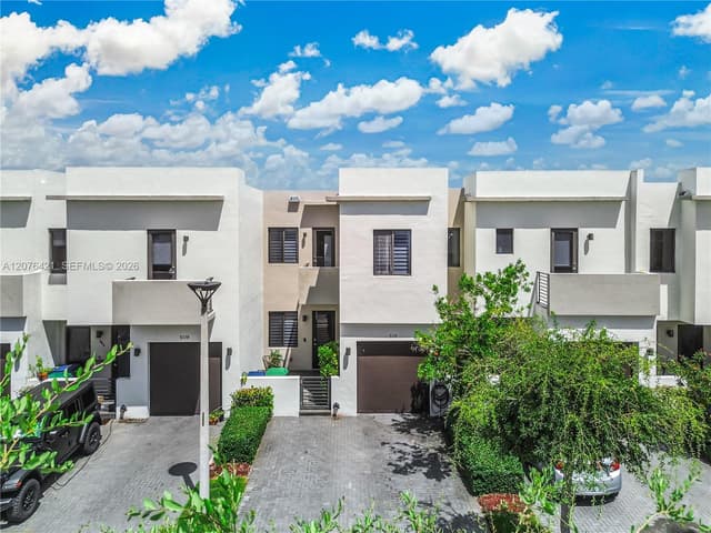519 SW 91st Pl, Miami FL 33174 - Miami, FL - Photo 2