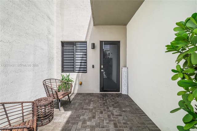 519 SW 91st Pl, Miami FL 33174 - Miami, FL - Photo 4