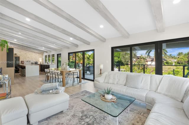 516 NE 6th Ave, Deerfield Beach FL 33441 - Deerfield Beach, FL - Photo 5