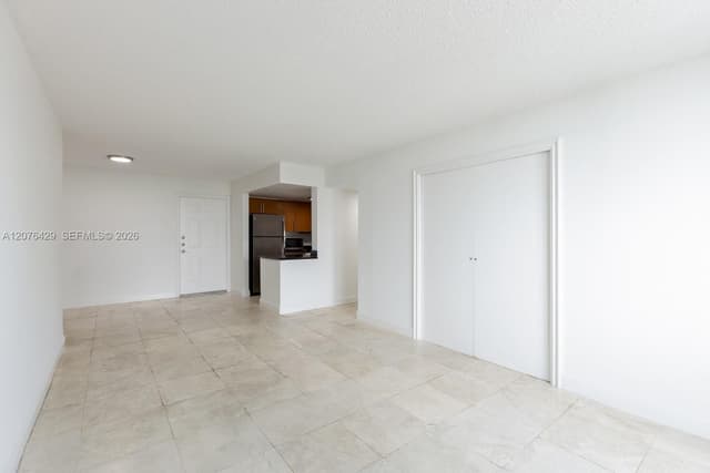 1621 Bay Rd # 604, Miami Beach FL 33139 - Miami Beach, FL - Photo 3