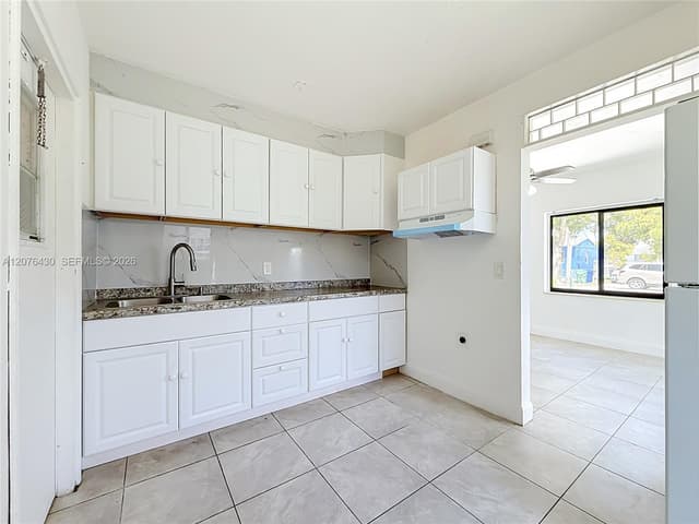 230 NW 56th Ct, Miami FL 33126 - Miami, FL - Photo 6
