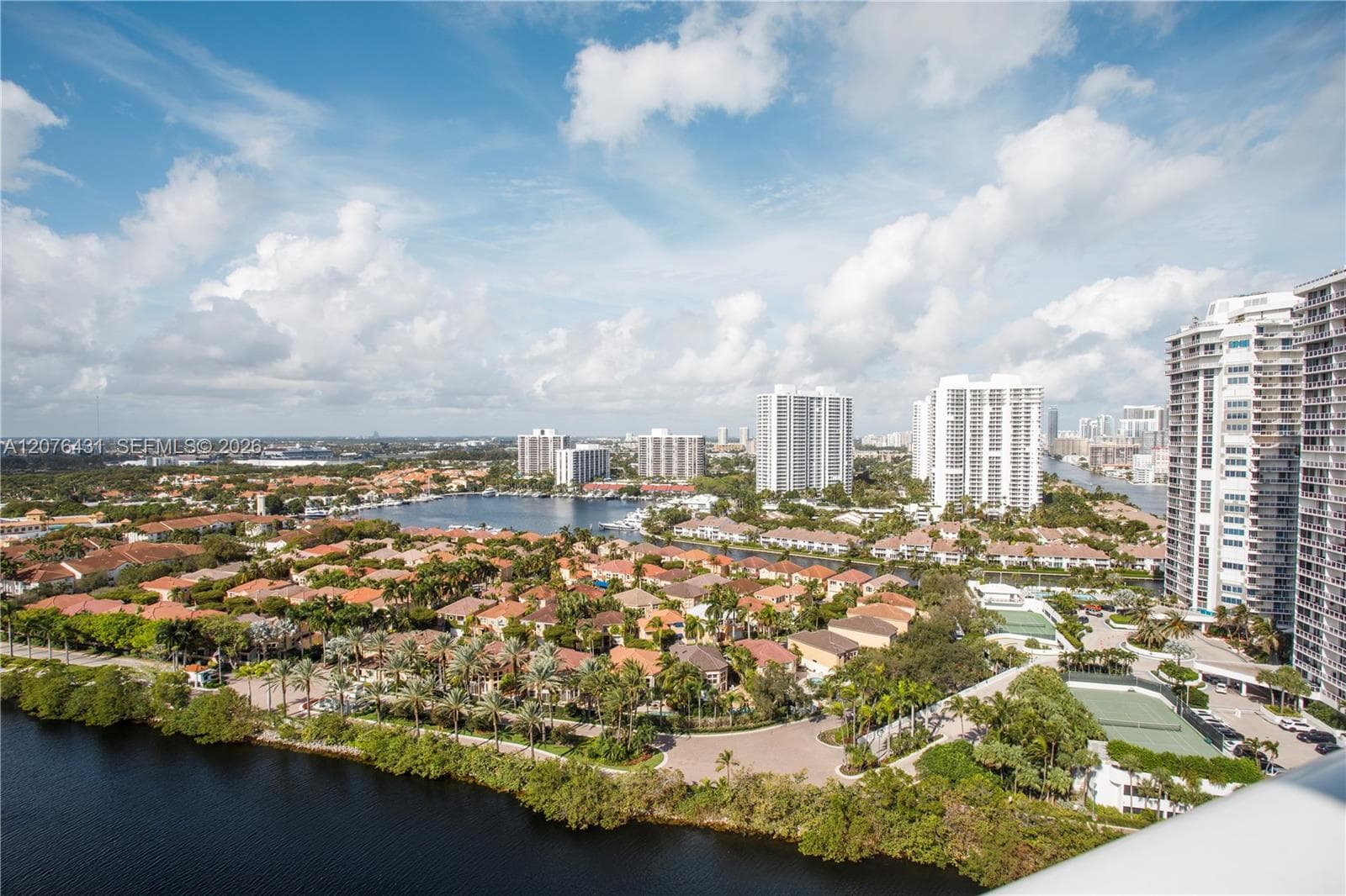 20505 E Country Club Dr # 39, Aventura FL 33180 - Aventura, FL - Photo 1