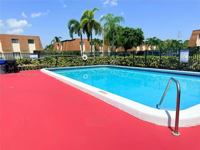 229 San Remo Blvd, North Lauderdale FL 33068 - North Lauderdale, FL - Photo 2
