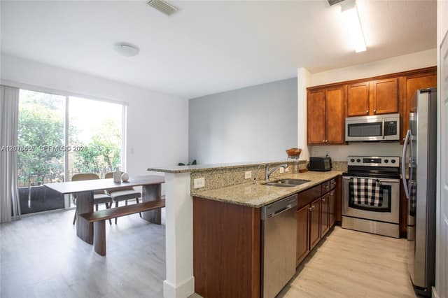 8925 SW 18th St # 404, Miramar FL 33025 - Miramar, FL - Photo 7
