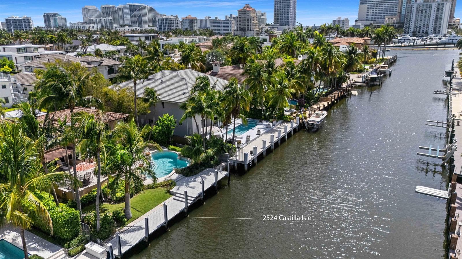 2524 Castilla Isle, Fort Lauderdale FL 33301