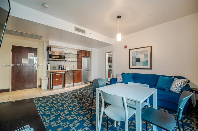 1060 Ocean Dr # D206, Miami Beach FL 33139 - Miami Beach, FL - Photo 4