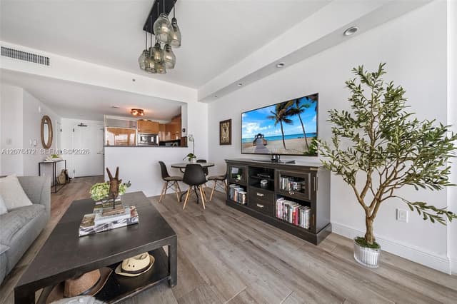 6799 Collins Ave # 701, Miami Beach FL 33141 - Miami Beach, FL - Photo 4