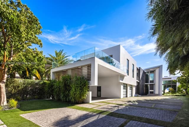 528 Lakeview Ct, Miami Beach FL 33140 - Miami Beach, FL - Photo 7