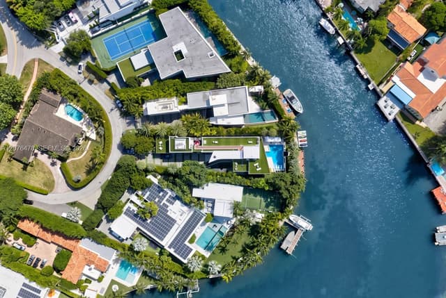528 Lakeview Ct, Miami Beach FL 33140 - Miami Beach, FL - Photo 4