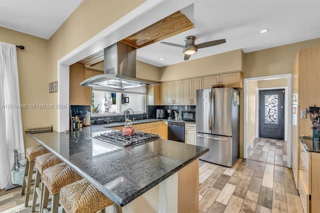 400 NE 2nd St, Pompano Beach FL 33060 - Pompano Beach, FL - Photo 6