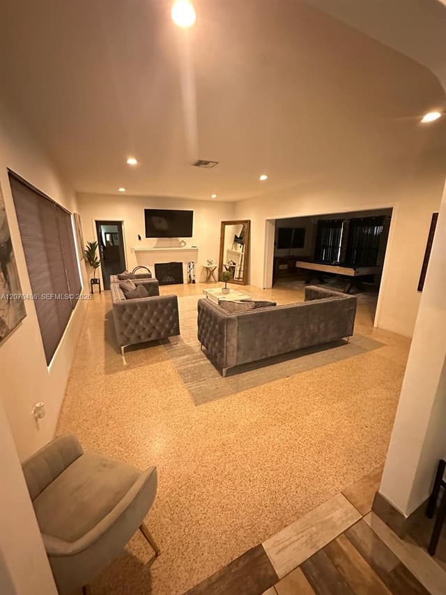 400 NE 2nd St, Pompano Beach FL 33060 - Pompano Beach, FL - Photo 5