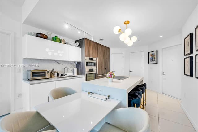 851 NE 1st Ave # 2408, Miami FL 33132 - Miami, FL - Photo 7
