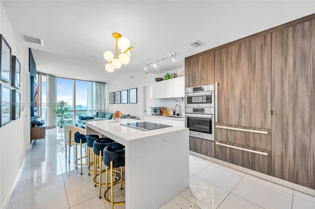 851 NE 1st Ave # 2408, Miami FL 33132 - Miami, FL - Photo 3