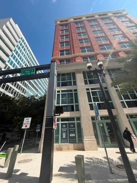 111 E Flagler St # 406, Miami FL 33131 - Miami, FL - Photo 4