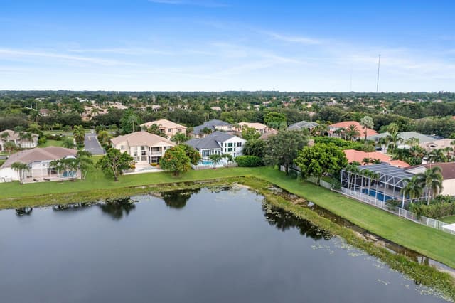 11910 Osprey Point Circle, Wellington FL 33449 - Wellington, FL - Photo 3