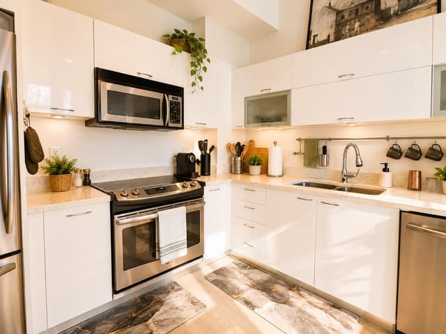 133 NE 2ND Avenue # 208, Miami FL 33132 - Miami, FL - Photo 3