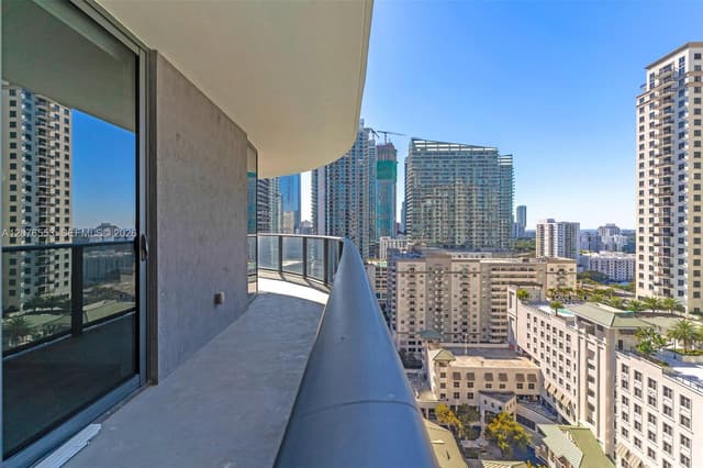 45 SW 9th St # 1706, Miami FL 33130 - Miami, FL - Photo 5