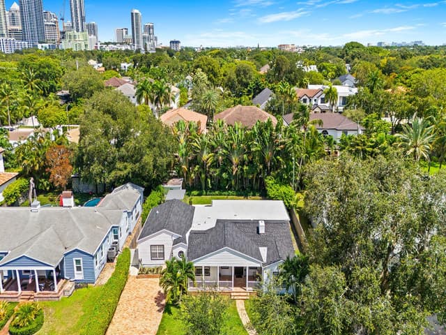 1001 SE 10th Street, Fort Lauderdale FL 33316 - Fort Lauderdale, FL - Photo 2