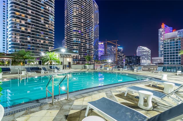 999 SW 1st Ave # 1114, Miami FL 33130 - Miami, FL - Photo 4