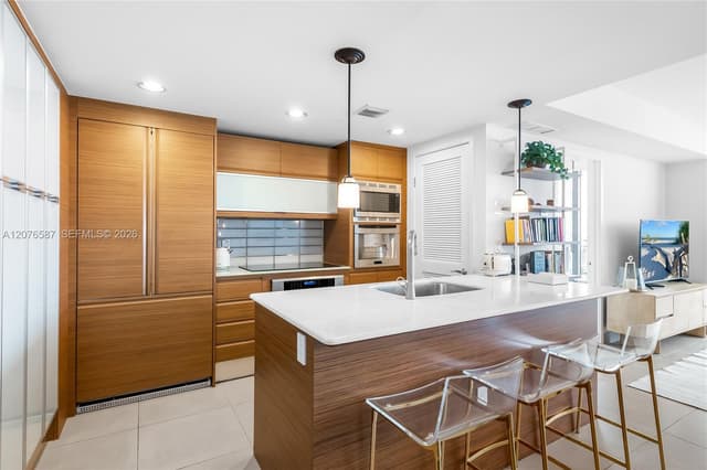 5875 Collins Ave # 903, Miami Beach FL 33140 - Miami Beach, FL - Photo 4