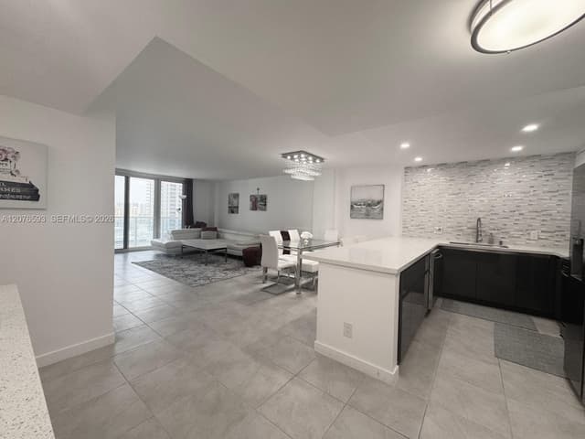 3800 S Ocean Dr # 1710, Hollywood FL 33019 - Hollywood, FL - Photo 2