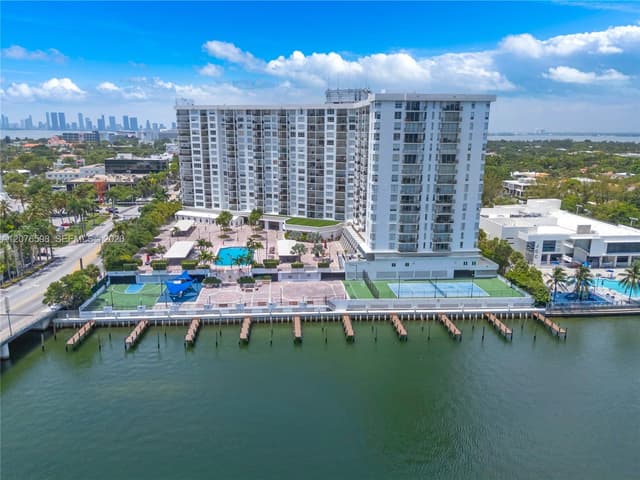 4101 Pine Tree Dr # 1105, Miami Beach FL 33140 - Miami Beach, FL - Photo 3