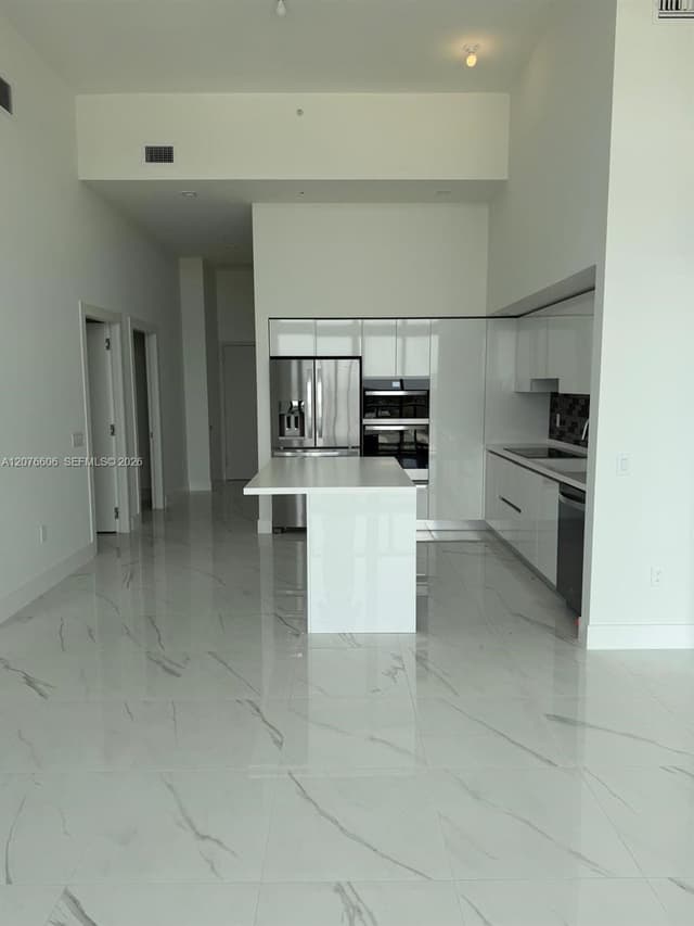1170 E HALLANDALE BEACH BLVD # 607, Hallandale Beach FL 33009 - Hallandale Beach, FL - Photo 3