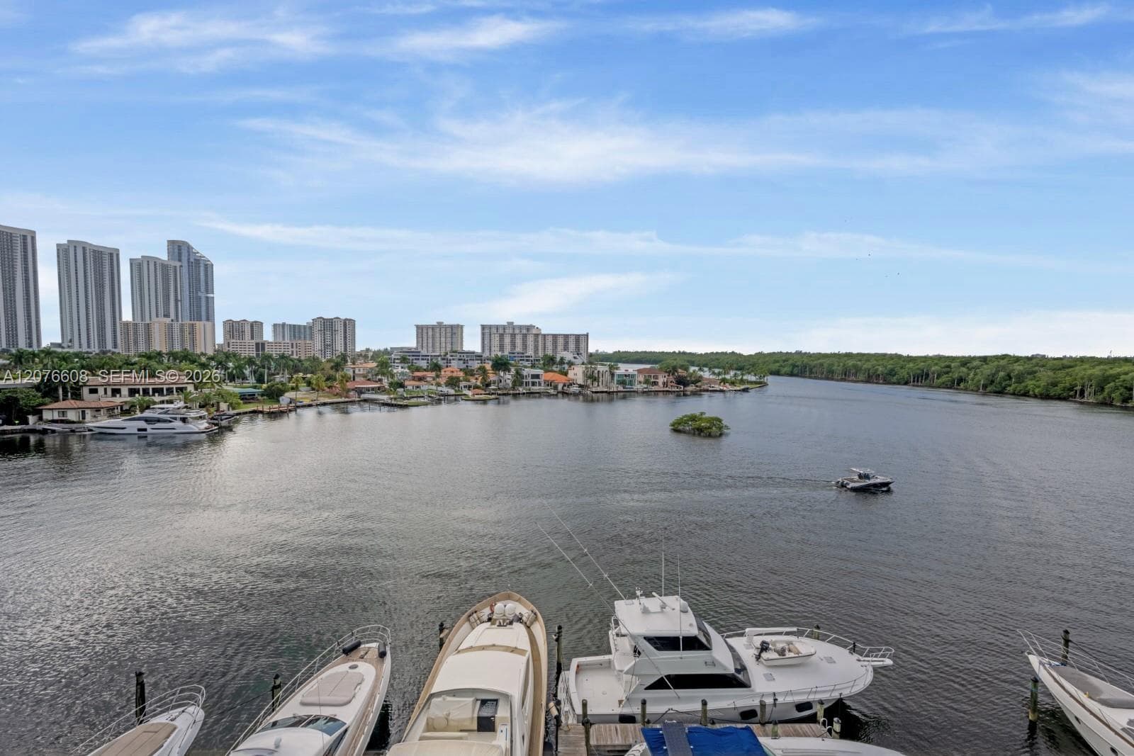 400 Sunny Isles Blvd # 908, Sunny Isles Beach FL 33160 - Sunny Isles Beach, FL - Photo 1
