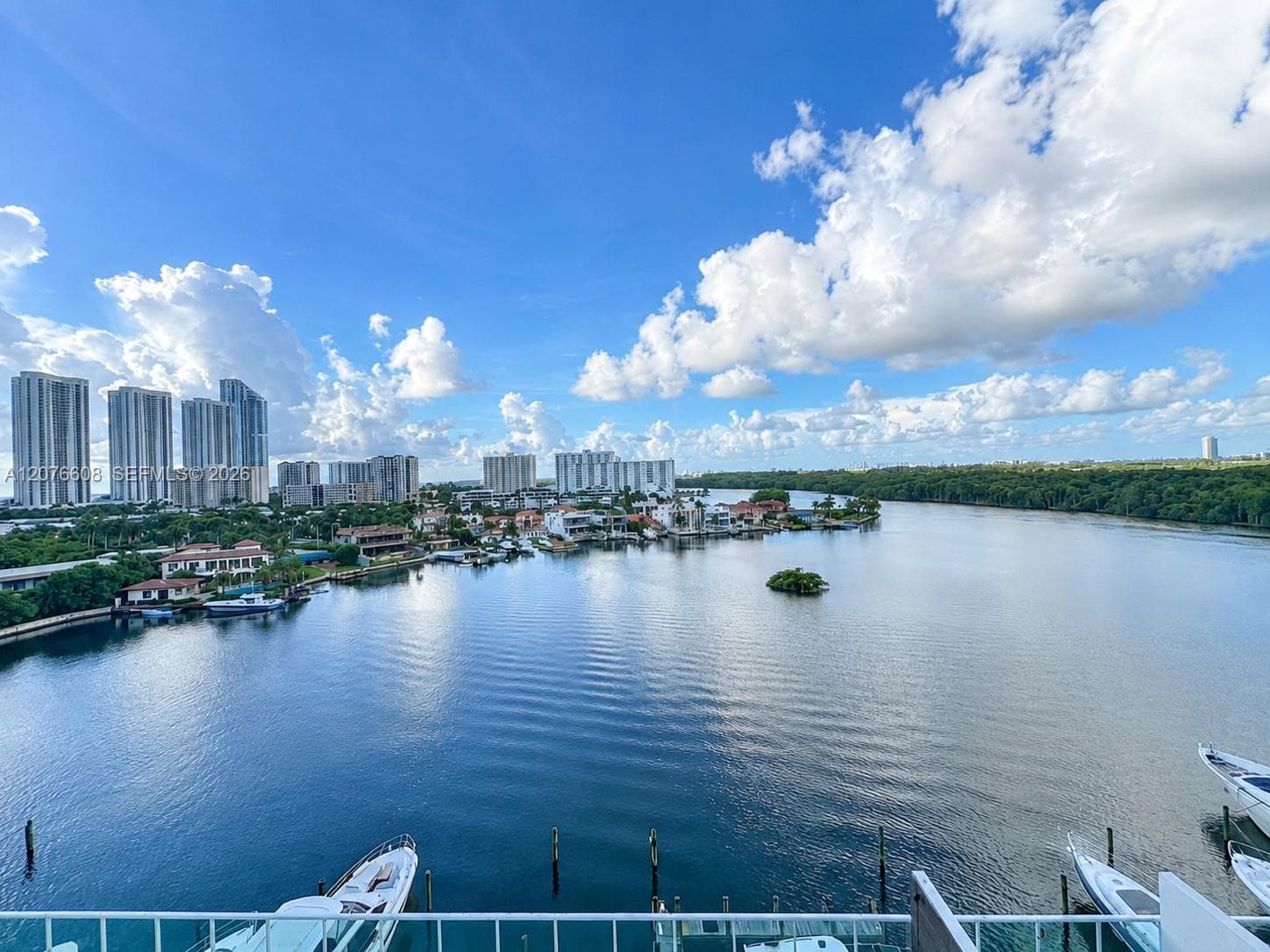 400 Sunny Isles Blvd # 908, Sunny Isles Beach FL 33160