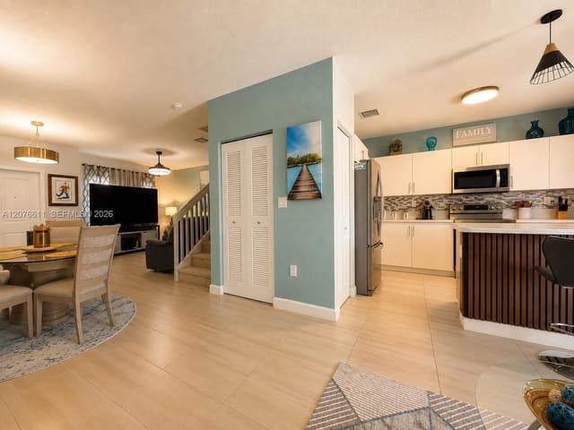 1222 NW 3rd Ln, Florida City FL 33034 - Florida City, FL - Photo 6