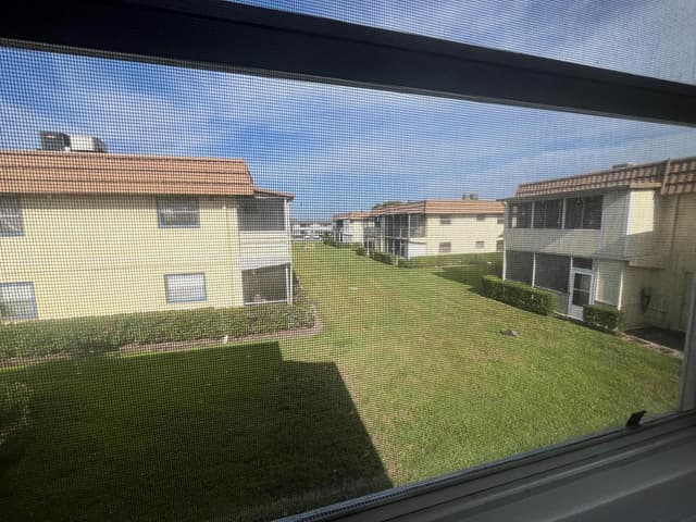 132 SAXONY C # 132, Delray Beach FL 33446 - Delray Beach, FL - Photo 2