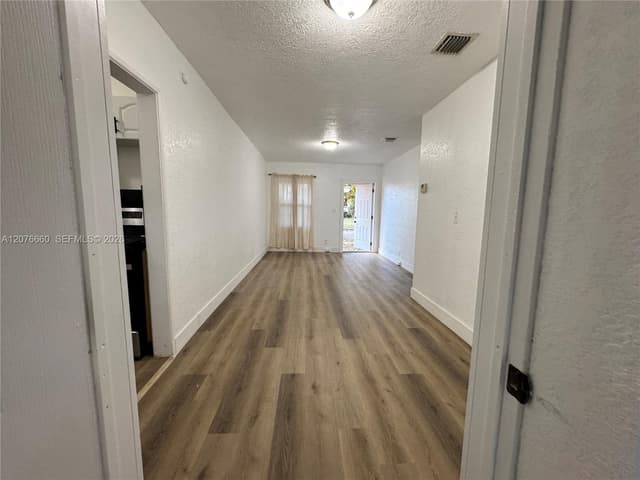 748 NE 127th St, North Miami FL 33161 - North Miami, FL - Photo 2