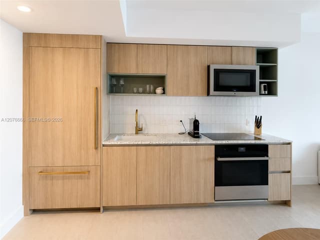 159 NE 6th St # 3504, Miami FL 33132 - Miami, FL - Photo 4