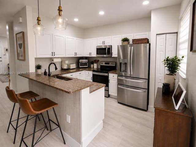 12991 SW 135th Ter, Miami FL 33186 - Miami, FL - Photo 4
