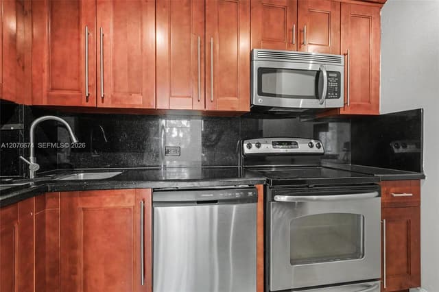 1625 SE 10th Ave # 501, Fort Lauderdale FL 33316 - Fort Lauderdale, FL - Photo 6