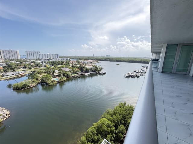 330 Sunny Isles Blvd # 1008, Sunny Isles Beach FL 33160 - Sunny Isles Beach, FL - Photo 2