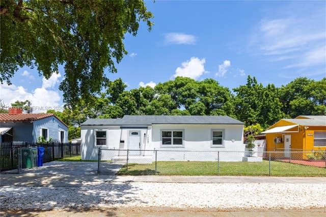 1029 NW 42nd St, Miami FL 33127 - Miami, FL - Photo 2