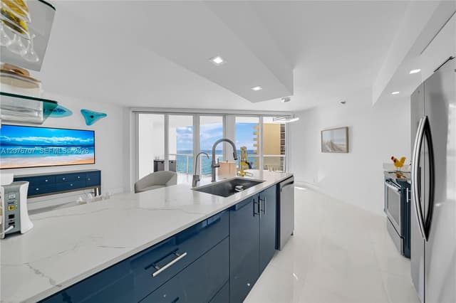 16425 Collins Ave # 712, Sunny Isles Beach FL 33160 - Sunny Isles Beach, FL - Photo 7